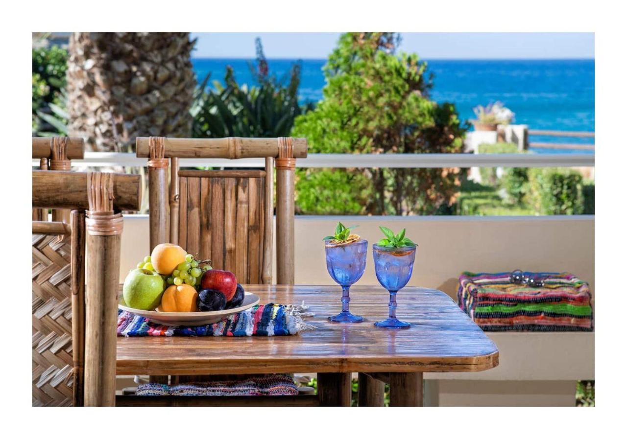 Diamanti Beachfront Apt-ligaria *